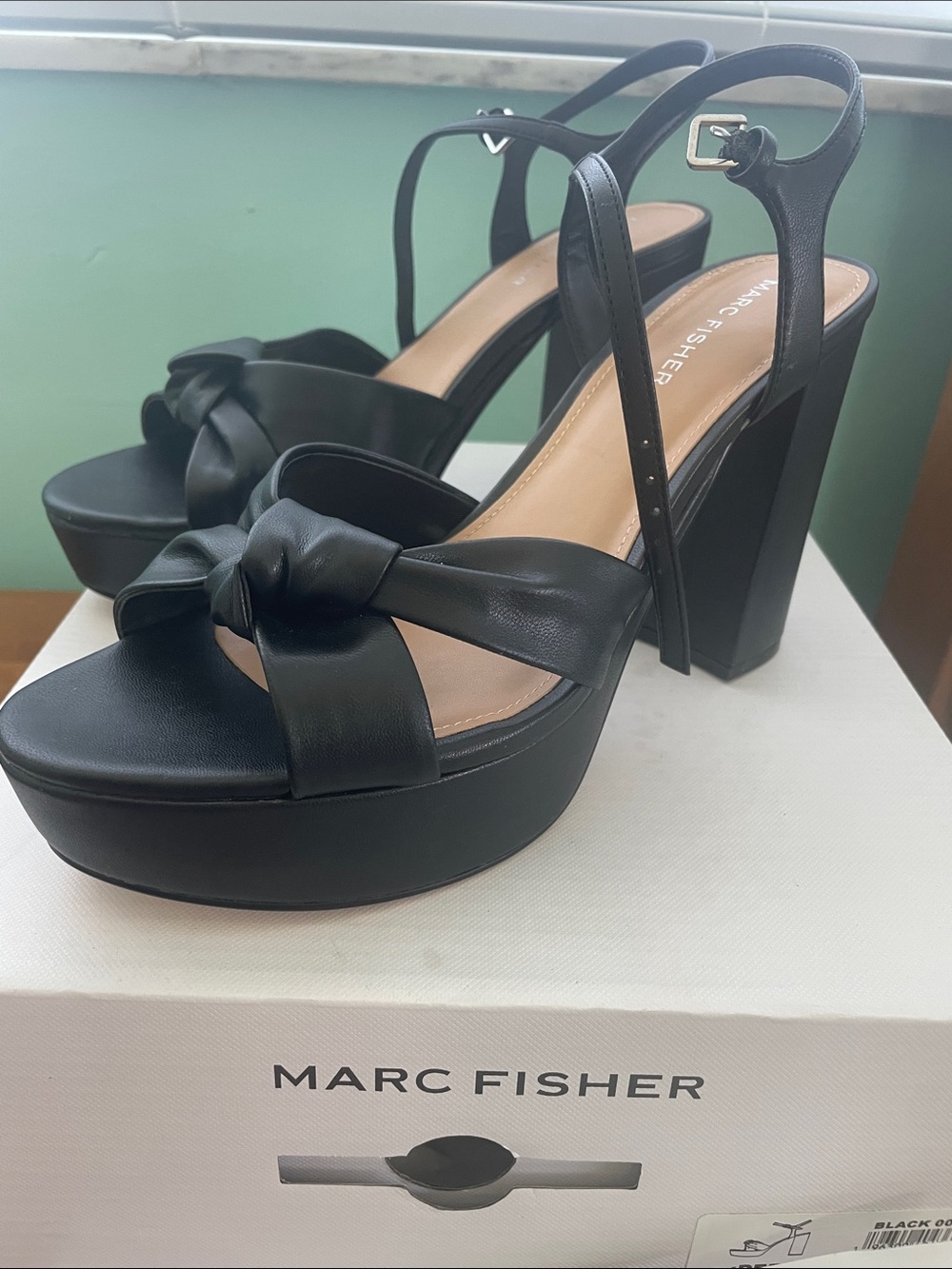 Marc fisher black Mr DEREN SIZE 9 high heel sandal. NWT